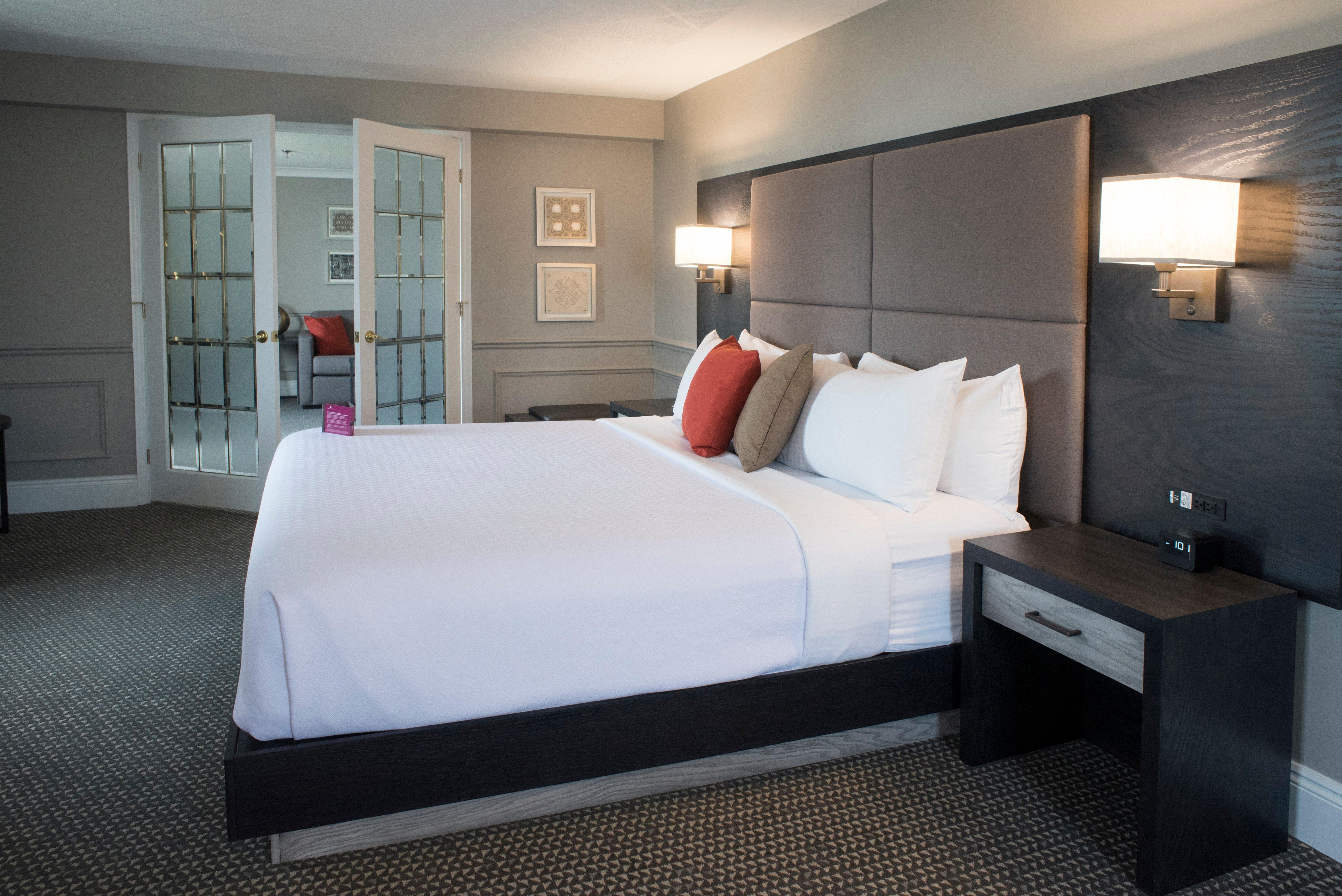 Crowne Plaza Fredericton Lord Beaverbrook By Ihg Exteriör bild