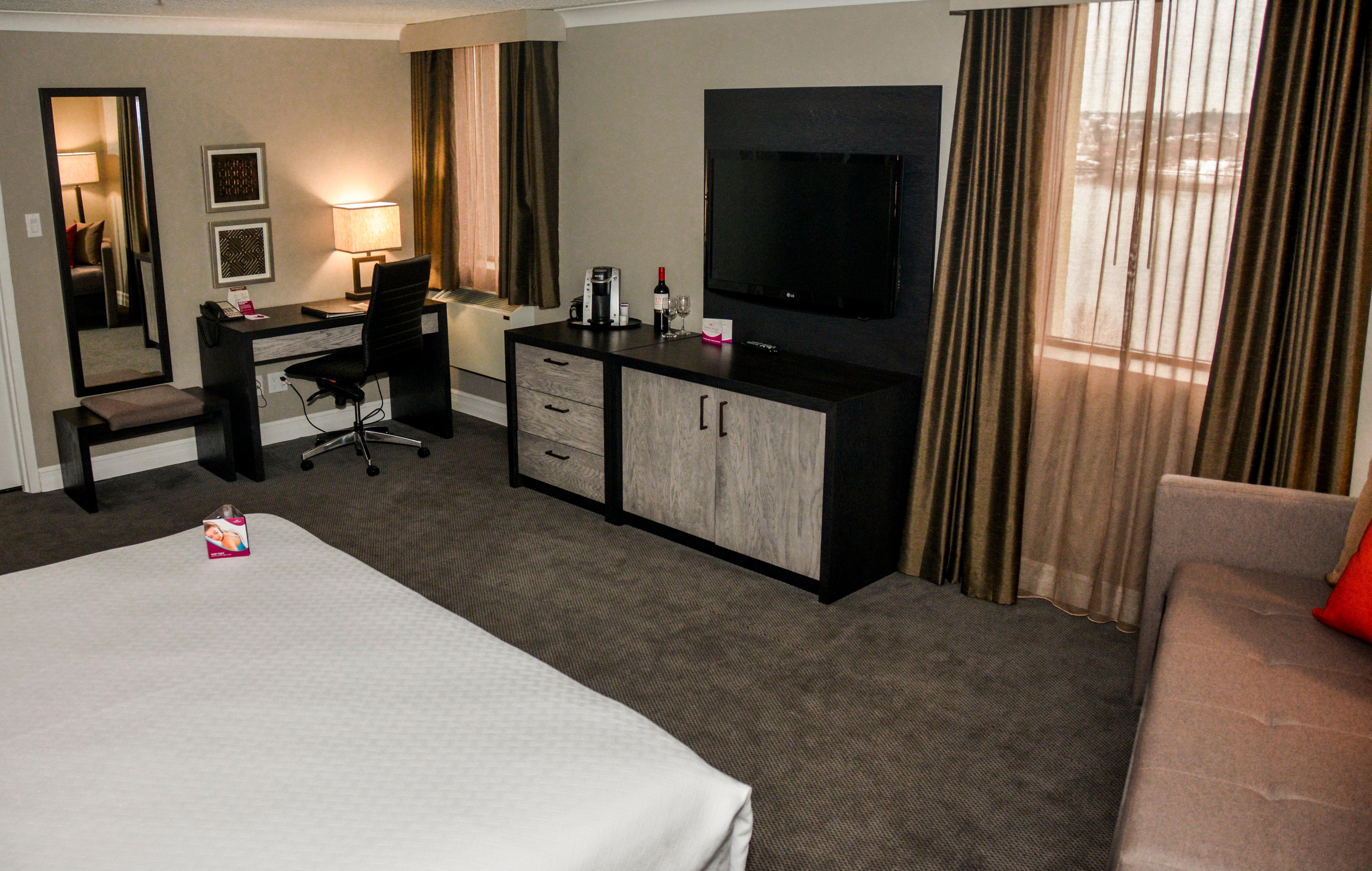 Crowne Plaza Fredericton Lord Beaverbrook By Ihg Exteriör bild