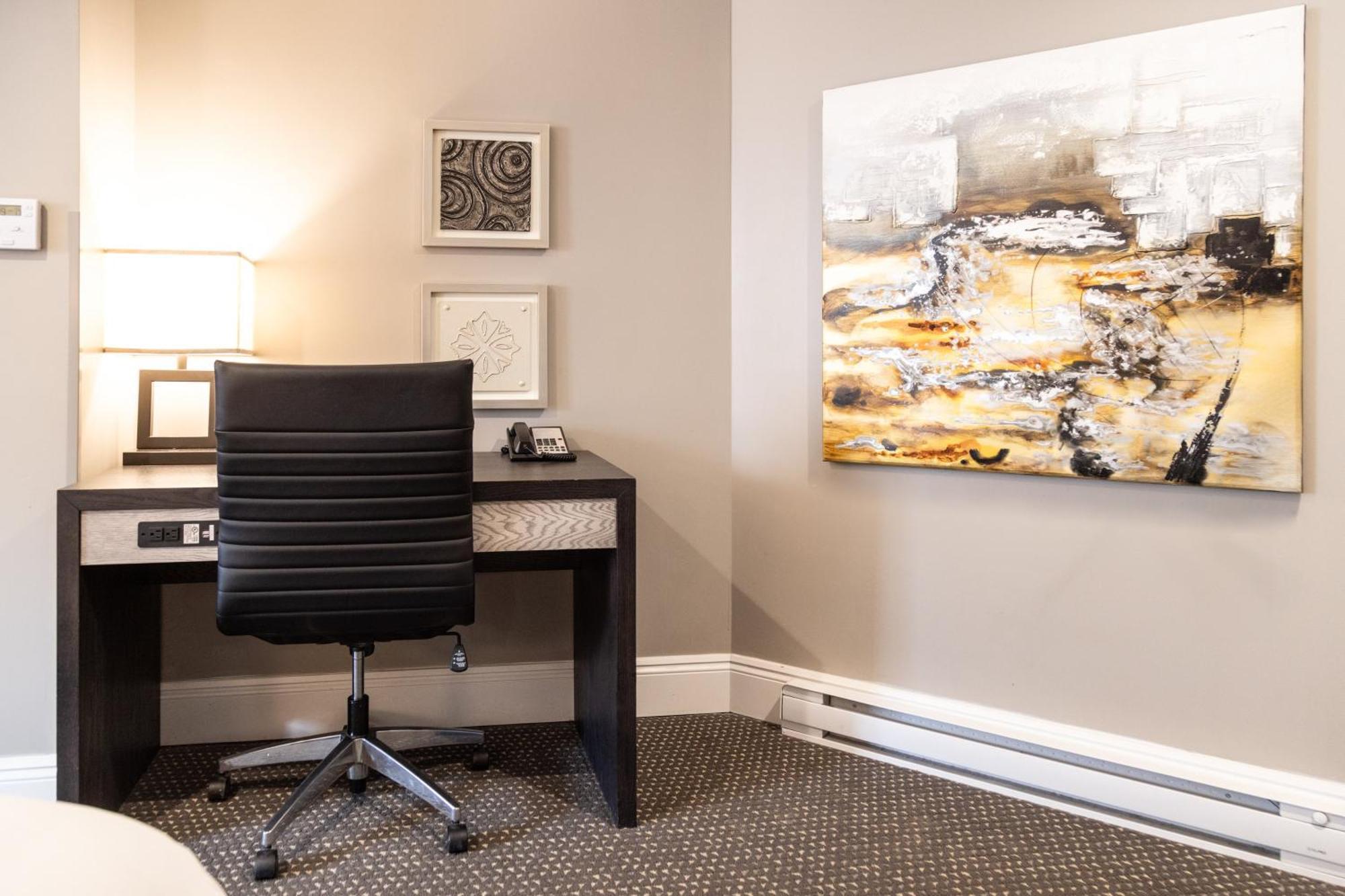 Crowne Plaza Fredericton Lord Beaverbrook By Ihg Exteriör bild