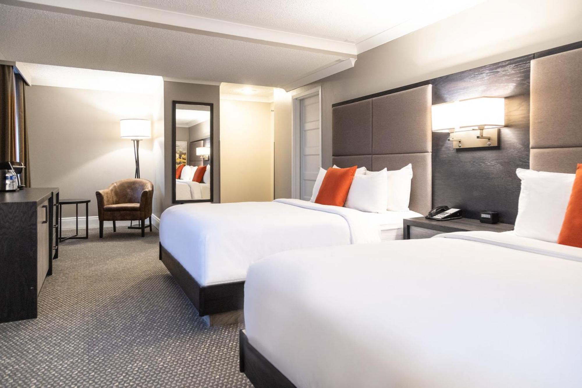 Crowne Plaza Fredericton Lord Beaverbrook By Ihg Exteriör bild