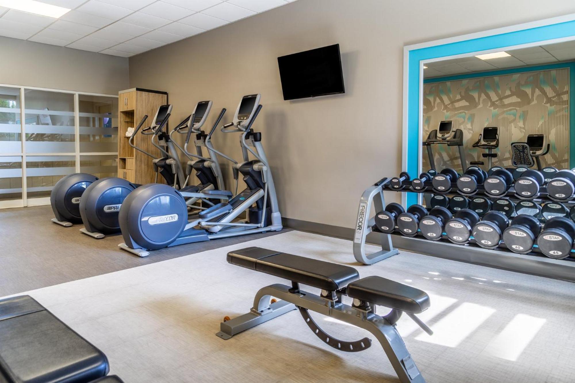 Crowne Plaza Fredericton Lord Beaverbrook By Ihg Exteriör bild